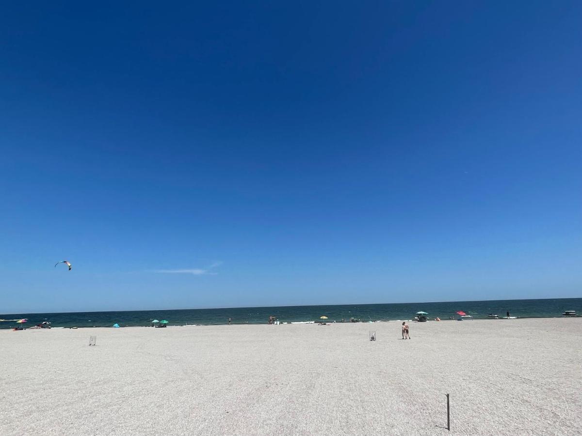 Apartament Summerland Crazy Beach Mamaia Buitenkant foto